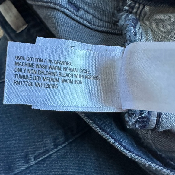 NWT Universal Thread Mid-Rise 80's Slim Fit Jeans - Dark Wash size 6 - Picture 8 of 10